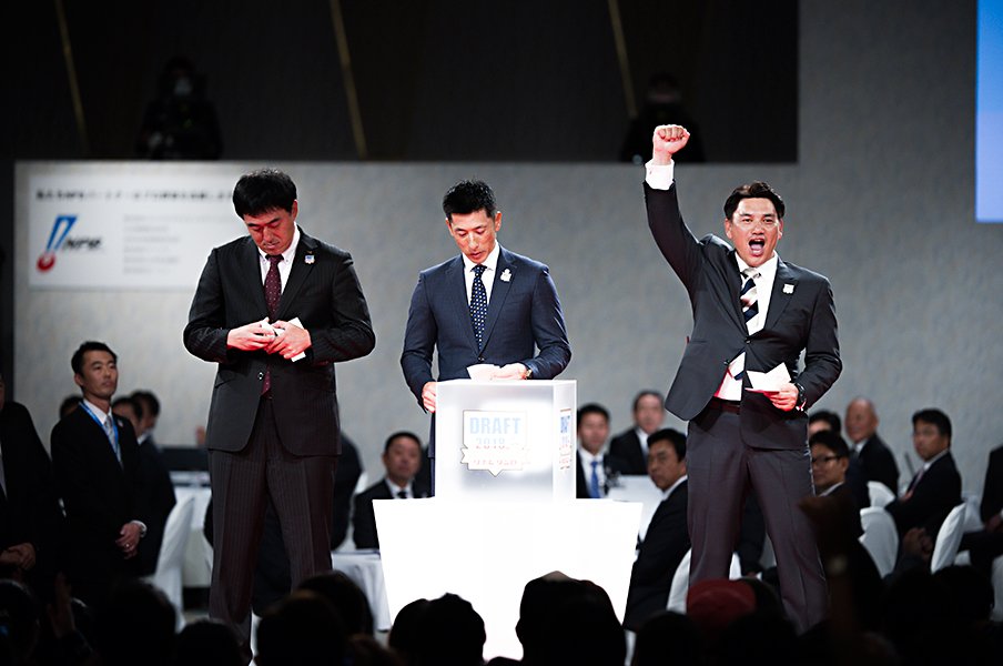 ドラフト制度をどう思いますか?Jリーグのスカウトに聞いてみた。<Number Web> photograph by Yuki Suenaga