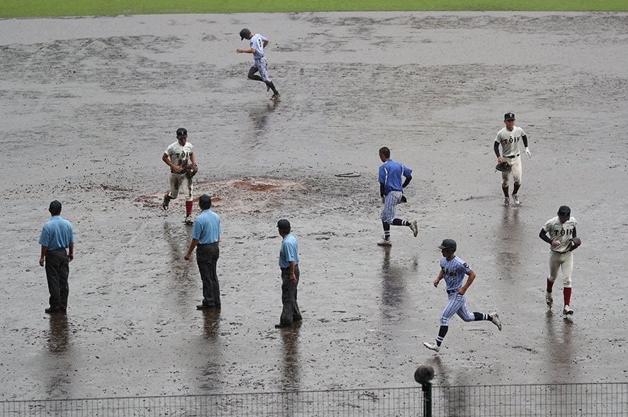 大阪桐蔭－東海大菅生は異例のコールドゲームとなった　©JIJI PRESS