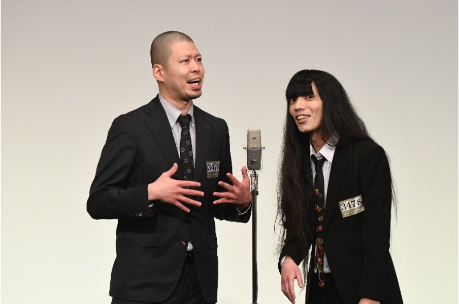 金属バット©M-1グランプリ事務局