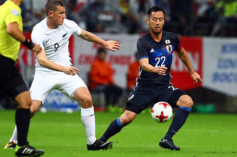 吉田麻也がウッドを抑え込めば、4強が見えてくる©Shizu Murai/AFLO