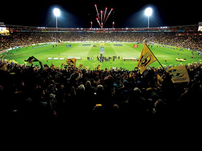 スーパーラグビー、南十字星の煌めき。～サンウルブズが挑む大舞台～＜Number Web＞ photograph by Getty Images