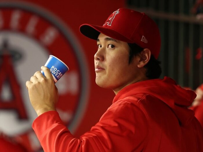 「オオタニは球場に来るの？」エ軍とネビン監督は“あいまいな情報”を繰り返し…“テレビに映らない”今季ラスト2戦を番記者は見た＜Number Web＞ photograph by USA TODAY Sports/REUTERS/AFLO