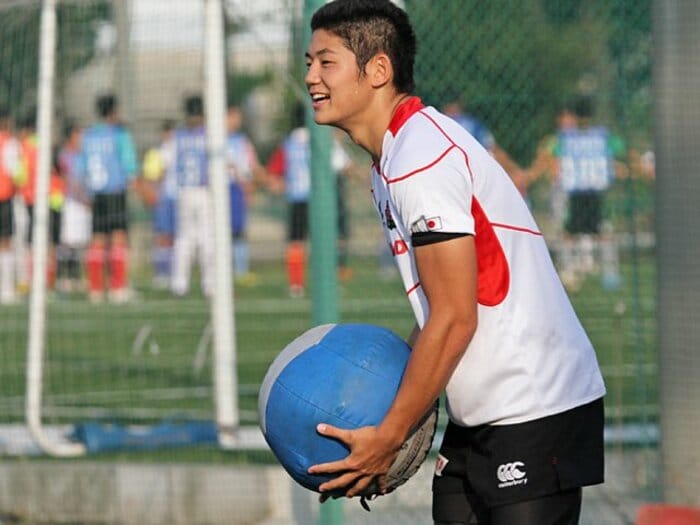 試練もポジティブに捉える、天才・藤田慶和の現在地。～ラグビー界担う早大の1年生FB～＜Number Web＞ photograph by Nobuhiko Otomo