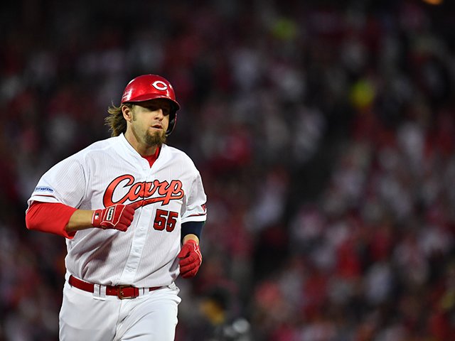 愛される以上に、本人が広島を……。“ほぼ日本人”エルドレッドという男