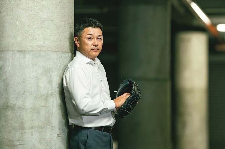 谷繁元信（たにしげ・もとのぶ）／1970年12月21日生、広島県出身。'89年にドラフト1位で横浜入団。その後中日でプレーし、'14年からは選手兼任監督に就任。'15年に引退し'16年まで監督を続けた。27年連続本塁打と捕手として2963試合に出場した記録はギネス世界記録に認定された。現在は野球解説者 ／ photograph by Nanae Suzuki