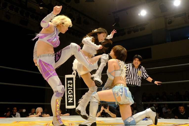 高校3年生の女子プロレスラー・心希（しんの）【スワイプするとそのほかの写真もご覧になれます】©Norihiro Hashimoto