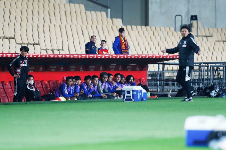 W杯前に日本人カメラマンが撮ったU-21スペインvs日本「リアルな実力差」ハイプレス空転の完敗を“未来予測”にしないためには… (31)