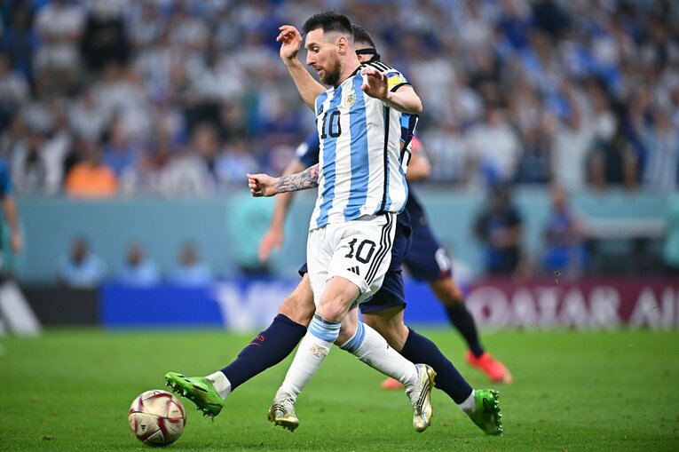 メッシがグバルディオルを“子ども扱い”したスーパーアシスト（全27枚）　©Takuya Kaneko/JMPA