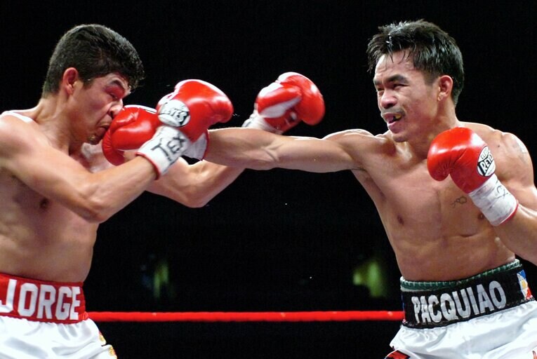 2007年4月、ホルヘ・ソリス戦