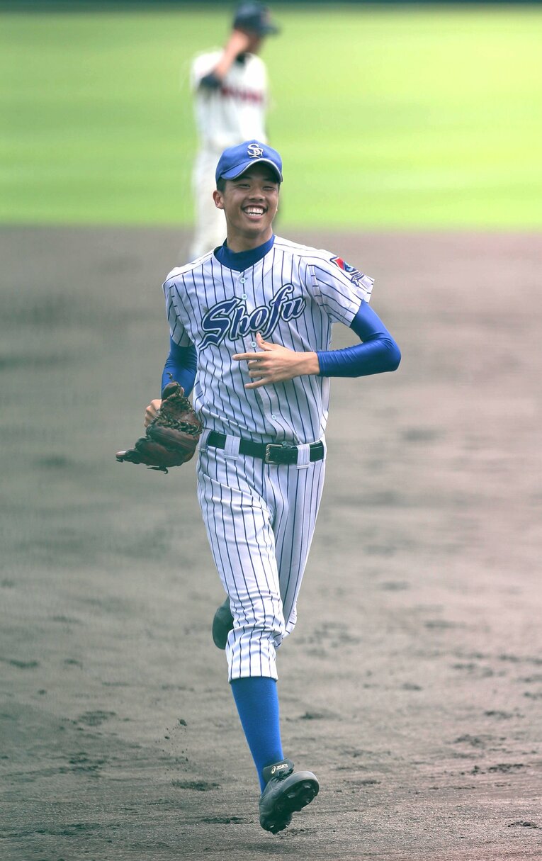 2016年夏、須磨翔風高3年の才木浩人（17歳）。高校3年間、甲子園には出られなかった　©Sankei Shimbun