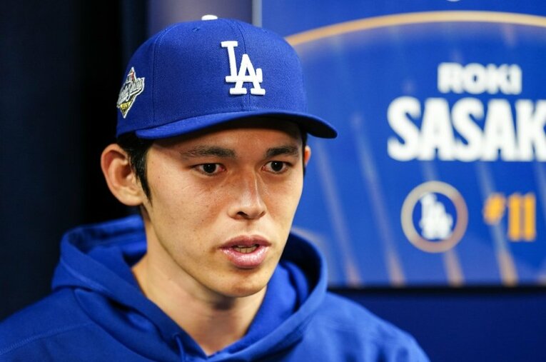 ドジャースファンの心を掴んだ佐々木朗希。表情も大きく変わった ／ photograph by Getty Images
