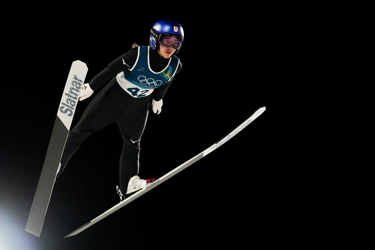 ミラノ・コルティナ五輪女子ノーマルヒルの現地写真【スワイプするとそのほかの写真もご覧になれます】　©Tsutomu Kishimoto／JMPA