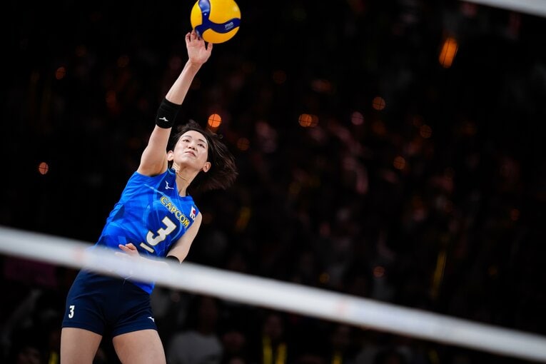 古賀紗理那（VNLセルビア戦）©︎Volleyball World