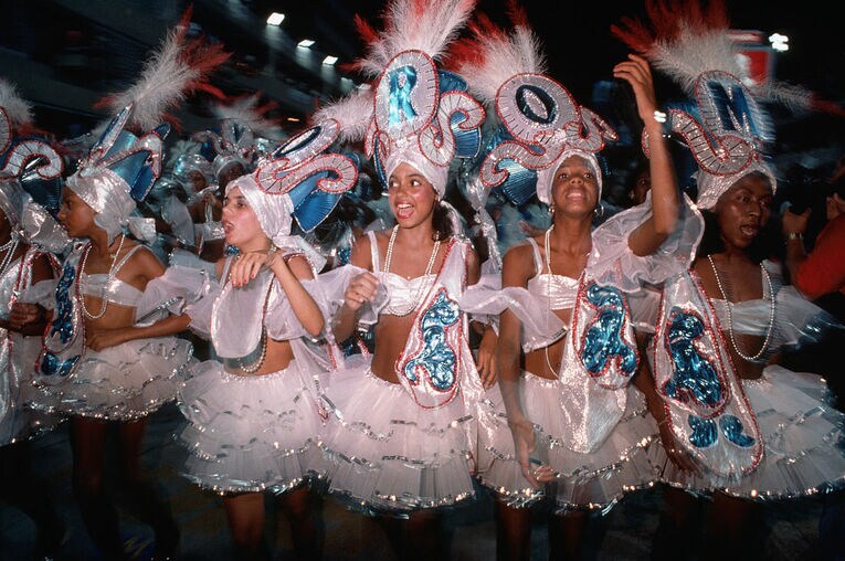 カーニバルでのサンバの様子　©Getty Images