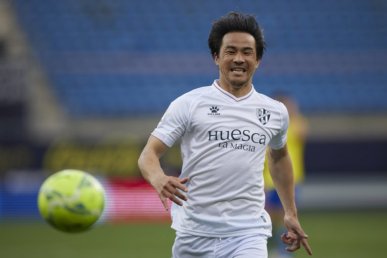 杉本龍勇は岡崎慎司（35歳）のパーソナルコーチも務める　©Getty Images