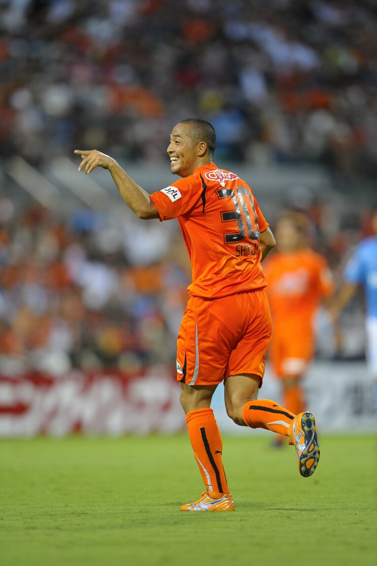 清水商業OBの小野伸二（1995年入学）©Toshiya Kondo