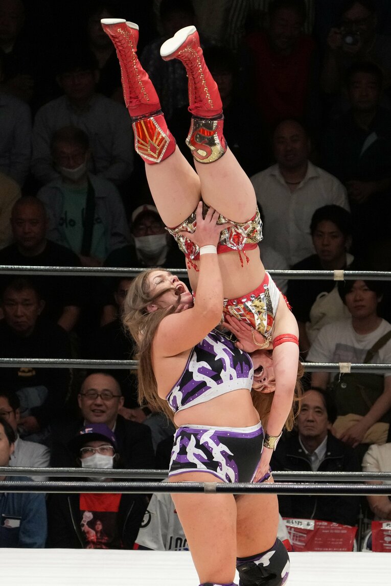 ボジラのブレーンバスター　©Masashi Hara