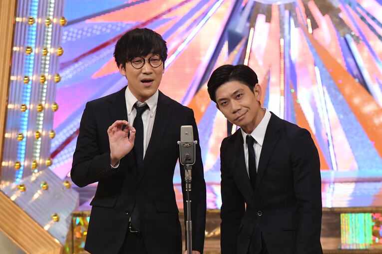 M-1決勝では9番手で登場。「全然違うもの」のネタをかけた　©M-1グランプリ事務局