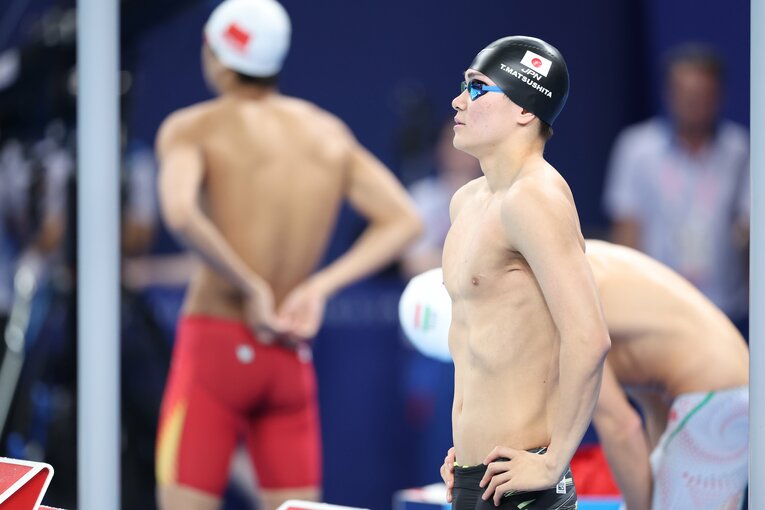 パリ五輪競泳男子400m個人メドレーに臨む鈴木知之　©Ryosuke Menju/JMPA