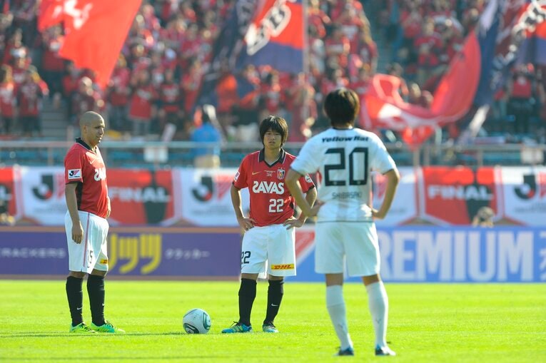 2011年10月、ヤマザキナビスコカップ決勝。後半50分に2枚目のイエローカードで退場、チームも0-1で敗れた　©︎Toshiya Kondo