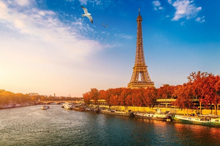 パリの秋、美しい街並み。ラグビーW杯、取材最終日に記者が起こした“まさかのトラブル”とは……？ ／ photograph by Getty Images