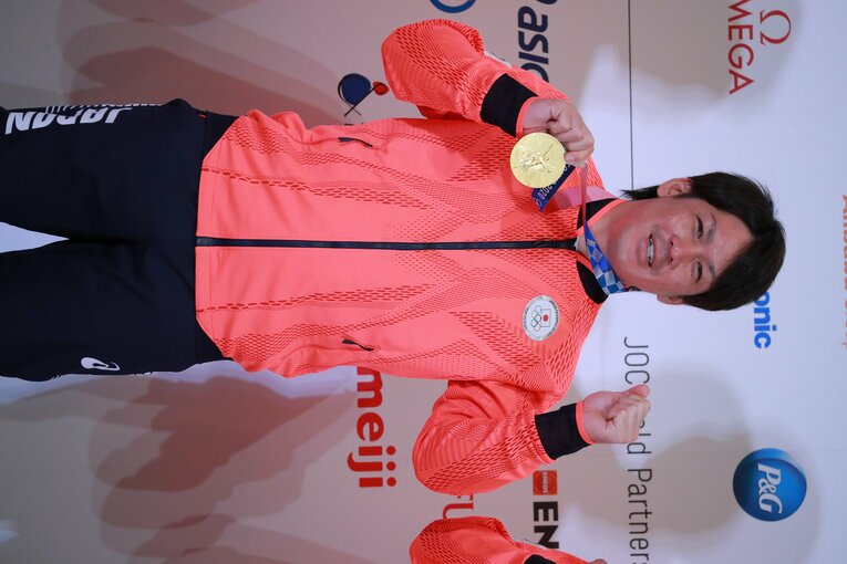 “5年前戦力外→球団営業マン”が実現させたホークス本拠地の新名物…あなたは「マルタイ棒ラーメンポール」を知っていますか？ (8)