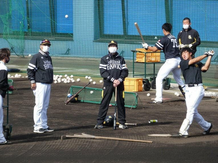 王会長が井上を指導　©Kotaro Tajiri