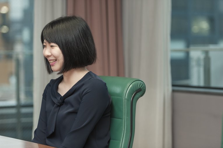 西山朋佳女流三冠。昨年の第66回三段リーグで次点を獲得。先日、女流棋士への転向を表明した　©BUNGEISHUNJU