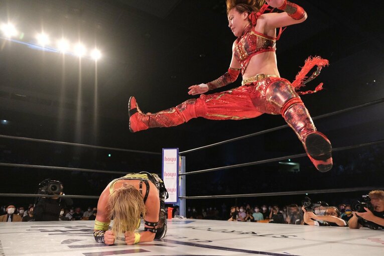 「ビューティ・ペアを超える」スターダム中野たむ＆なつぽいが目指す“女子プロレスの王道”「夢は武道館で単独ライブ」(64)