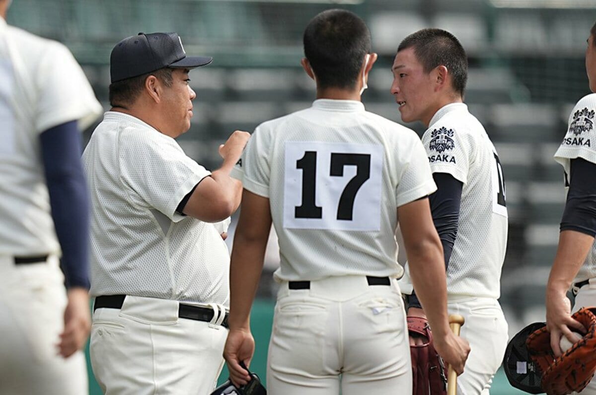 大阪桐蔭高校 ベースボールTシャツ