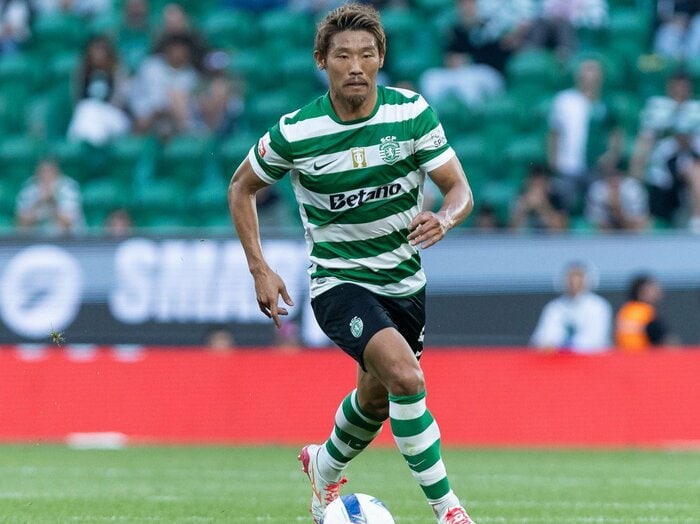 「なぜボランチ選出は4人なのか？」守田英正と藤田譲瑠チマが“サプライズ落選”ではなかった理由「単純な人数ではない」選考に見えた、森保ジャパンの論点＜Number Web＞ photograph by AFLO