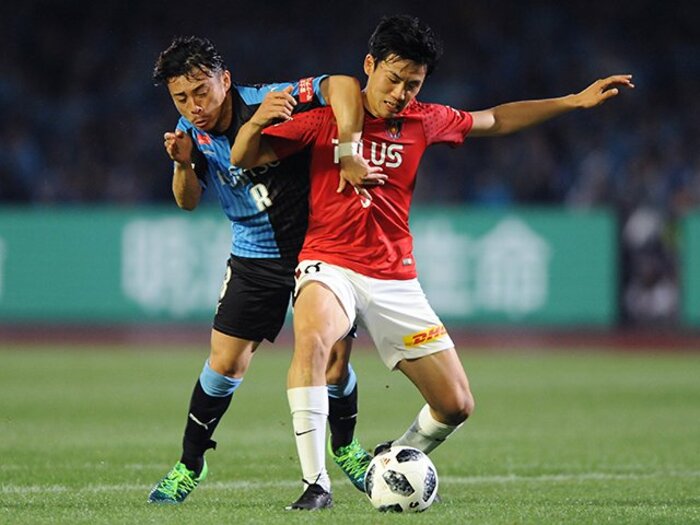 「最近、ゴリゴリ系意識して（笑）」遠藤航がボランチで見せる新境地。＜Number Web＞ photograph by Getty Images