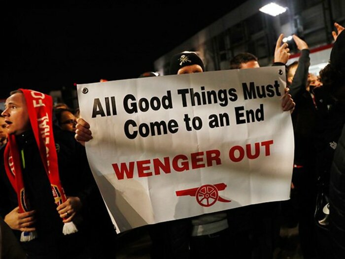 ベンゲルより、アーセナルが限界？退任したら高確率でマンUの二の舞か。＜Number Web＞ photograph by AFLO