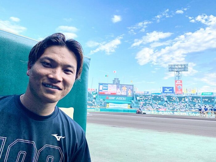 “ミラクル星稜”野球を離れた同期17人の思いも背負って…ロッテ岩下大輝が高校野球で学んだ「諦めない心」＜Number Web＞ photograph by Chiba Lotte Marines