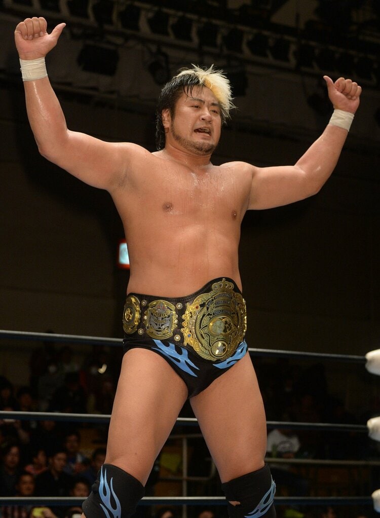 なんで新日本プロレスに行かないの？」息子の疑問に父・諏訪魔はなんと答えた？ Jリーガーになった息子に伝えたプロ魂と愛のエール（2／4） - Jリーグ  - Number Web - ナンバー