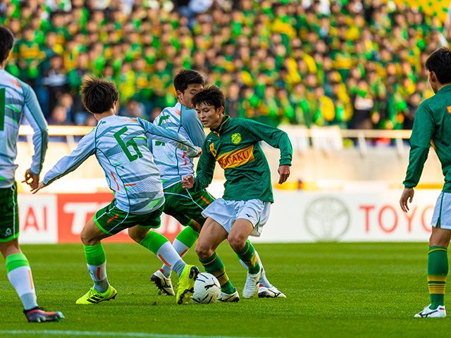 水沼貴史が衝撃を受けた1977年1月。静学のドリブルと井田イズムは今も