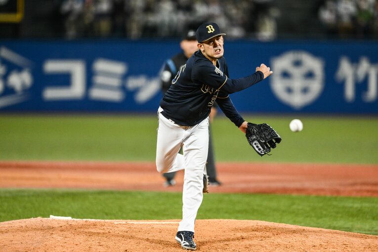 日本シリーズで見事な火消しを見せた比嘉　©Nanae Suzuki