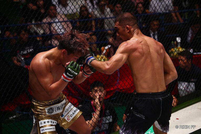 『RIZIN LANDMARK 6』佐藤将光vs.太田忍　©RIZIN FF