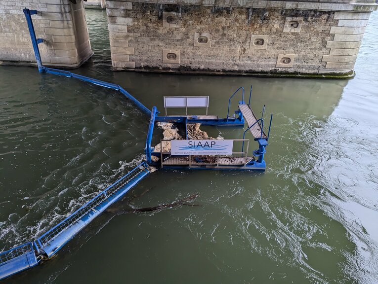 懸念された水質汚染問題は大会期間中も解決しなかった　©Yu Saito