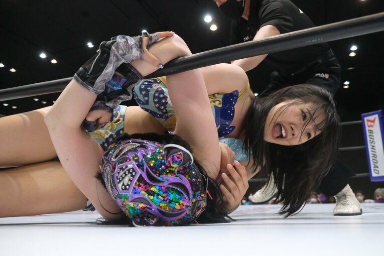 天咲光由19歳が観客のハート撃ち抜く“破格”デビュー！ 靭帯断裂から復帰の飯田沙耶は「自分は泥団子」 スターダム“生え抜き”たちの未来(49)