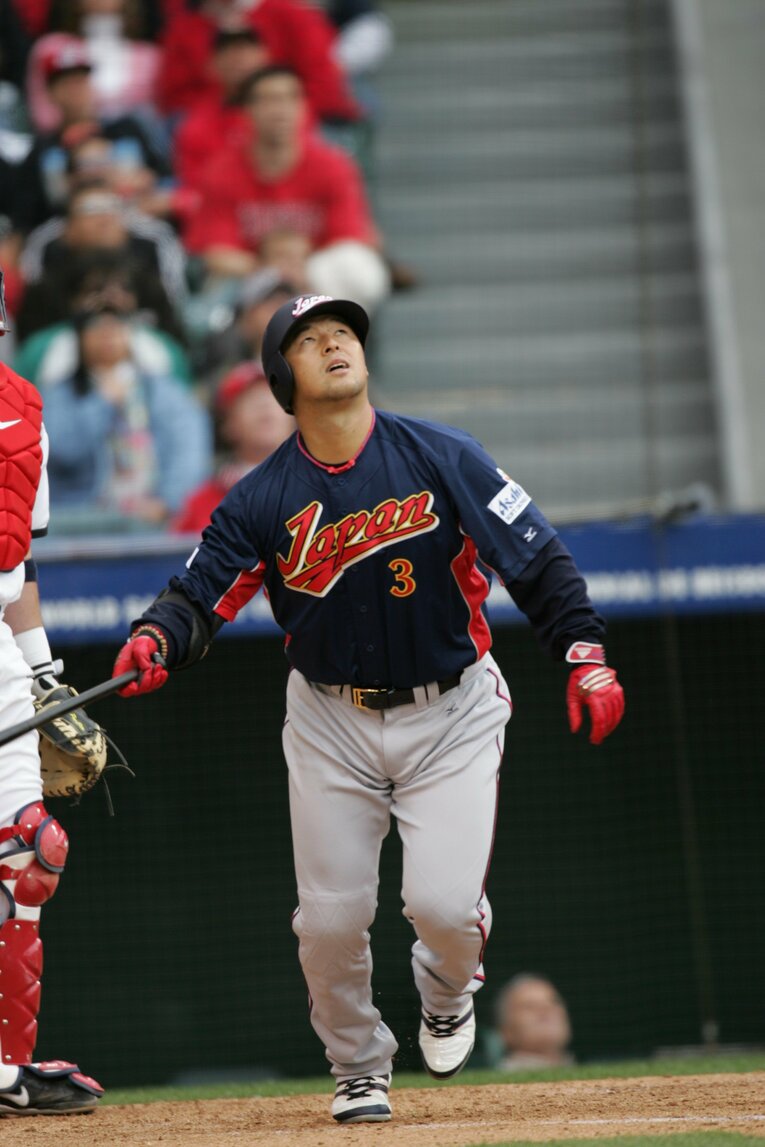 2006年WBC第2ラウンド、日本対アメリカ戦に出場した松中　©Naoya Sanuki