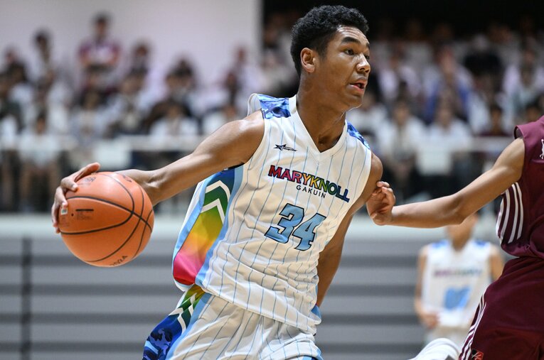 四日市メリノール学院中時代の白谷　©AFLO