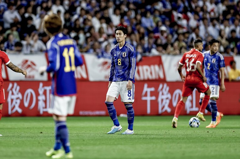 流動的な中盤で鍵を握る鎌田大地　©︎Kiichi Matsumoto