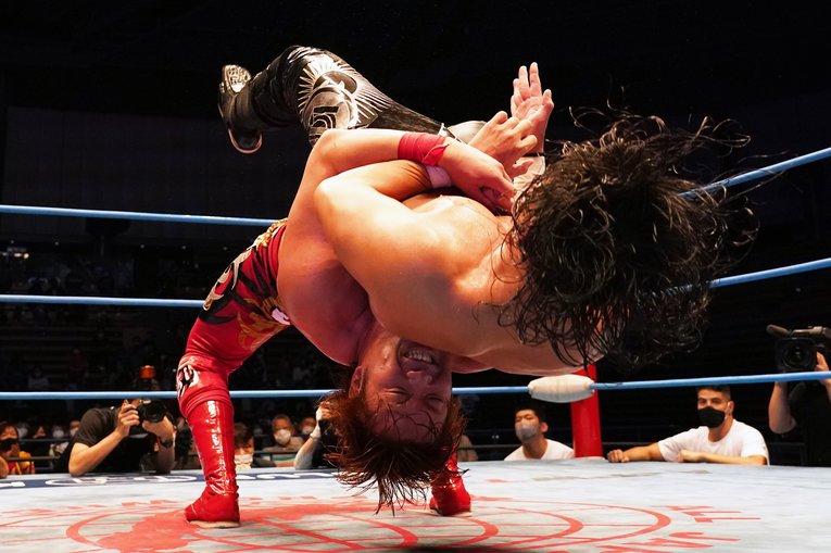 ＜何かが水面下で…＞「全日本プロレスでいいのか」三冠王者ジェイク・リー、宮原健斗との“60分間の死闘”後に語った言葉の真意(17)