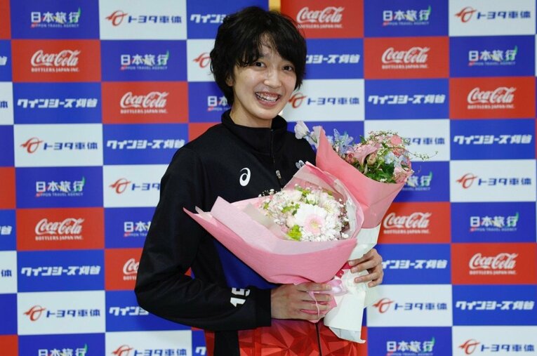 昨シーズン限りで現役を引退した鍋谷友理枝。子宮の病気や18歳の時に患ったバセドウ病のことまで、赤裸々に明かしたのには理由があった　©queenseis