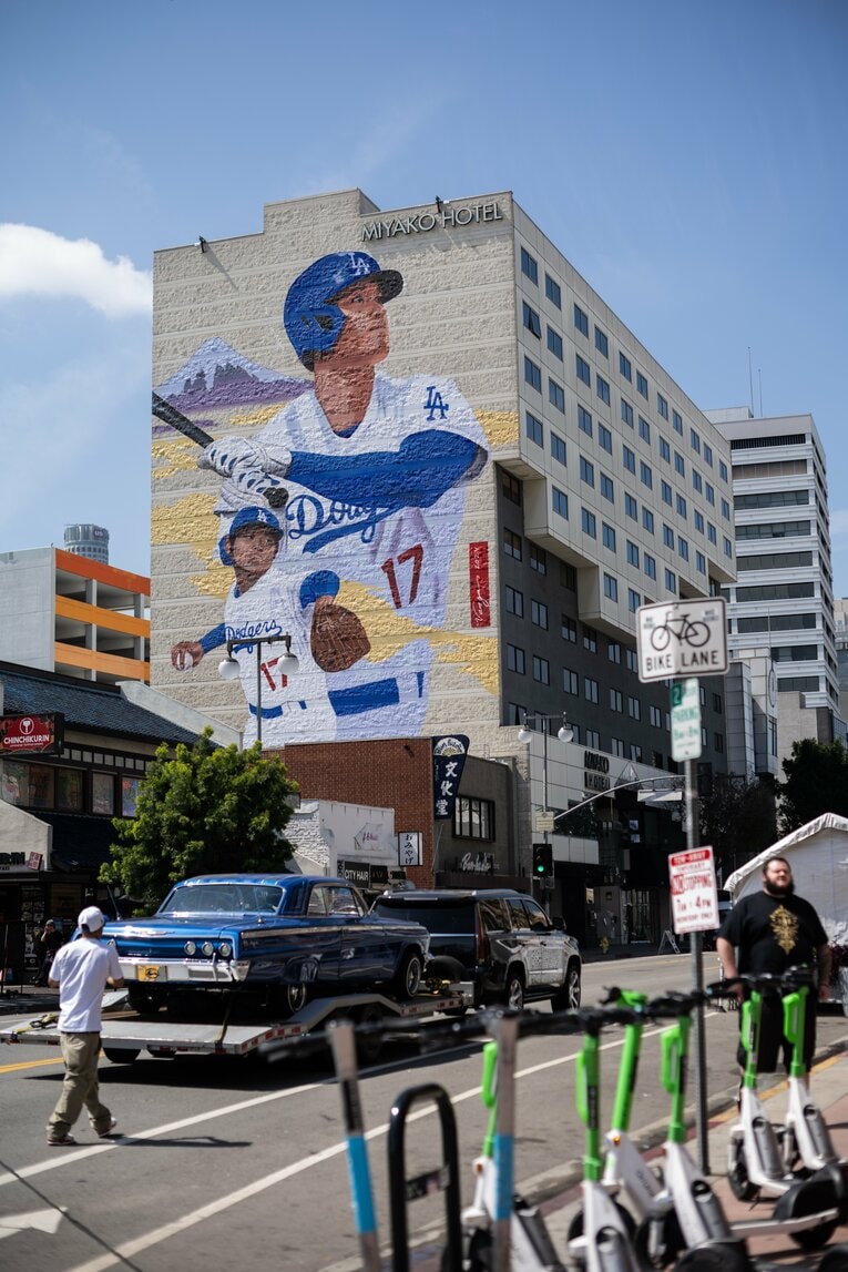 【現地開幕戦】ロサンゼルスのダウンタウン。話題の壁画　©Nanae Suzuki