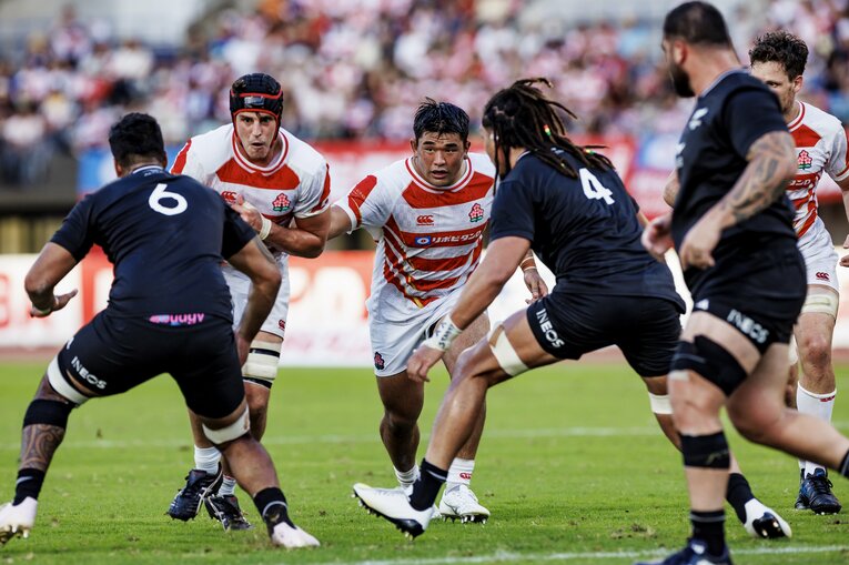 LOジェームス・ムーア、PR具智元　©︎Kiichi Matsumoto