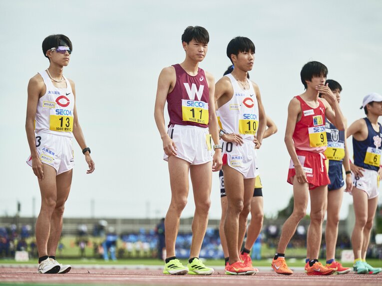 ルーキーながら関東インカレ5000mで日本人トップに輝いた鈴木　©Yuki Suenaga