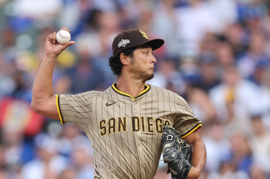 ダルビッシュ有「復帰は2027年シーズン」でも右肘手術決断の裏側…パドレスGM「彼はこの組織に重要な存在」チーム同行のリハビリで果たす役割＜Number Web＞ photograph by Getty Images