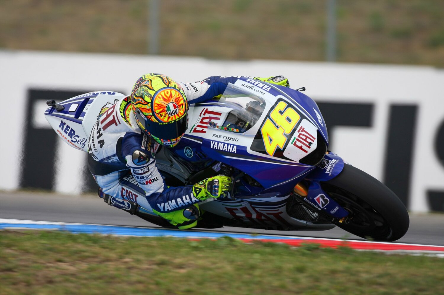 2008年に3年ぶりにタイトルを奪回したロッシとヤマハYR-M1　©Satoshi Endo